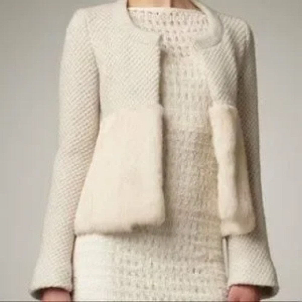 GUC Nanette Lapore Elegant Cream Textured Jacket with fur size S